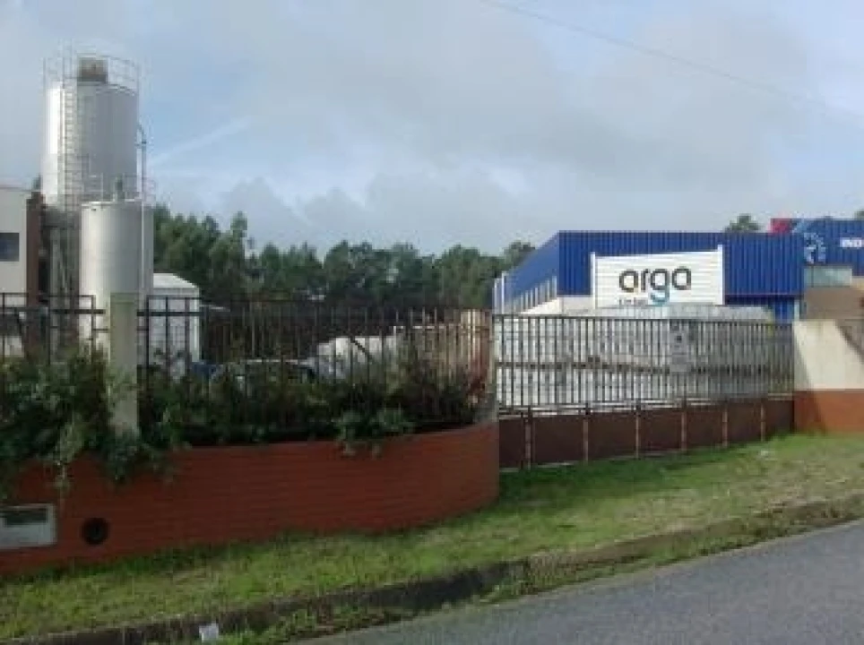 Terreno Comércio / Armazém para Venda em Souto da Carpalhosa e Ortigosa Foto 3