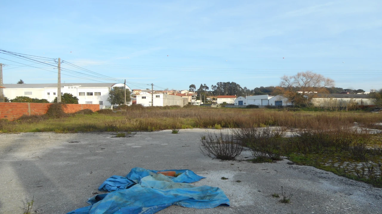 Terreno para Venda em Marrazes e Barosa Foto 1