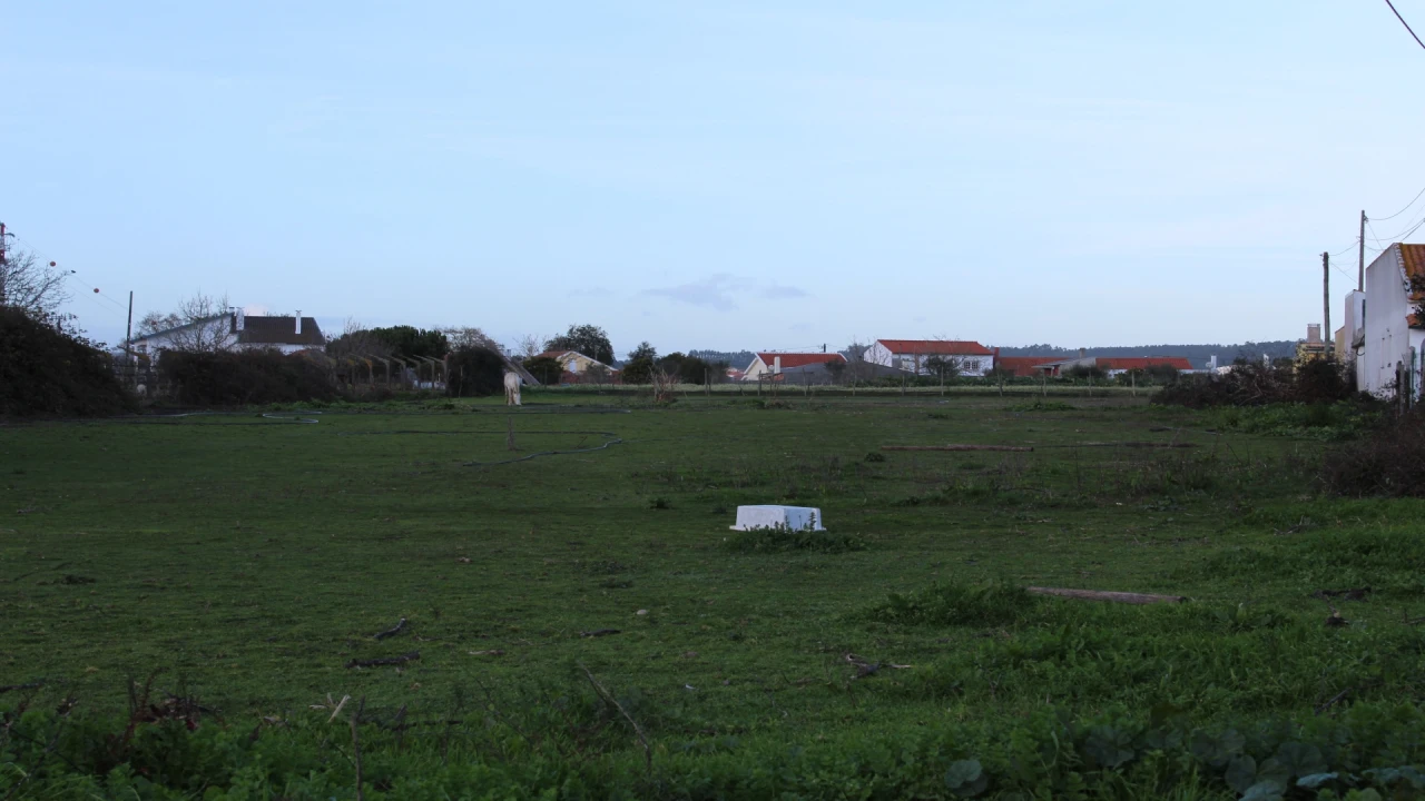 Terreno para Venda em Marrazes e Barosa Foto 1