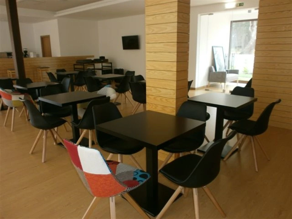 Negócio para Venda em Monte Redondo e Carreira Foto 6