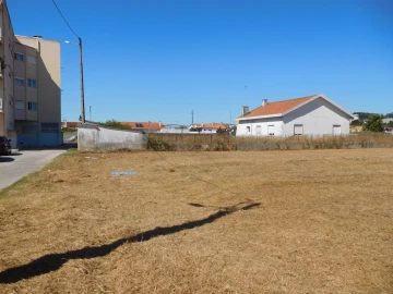 Terreno para Venda em Marrazes e Barosa