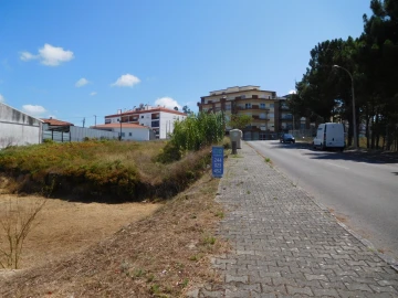 Terreno para Venda em Marrazes e Barosa