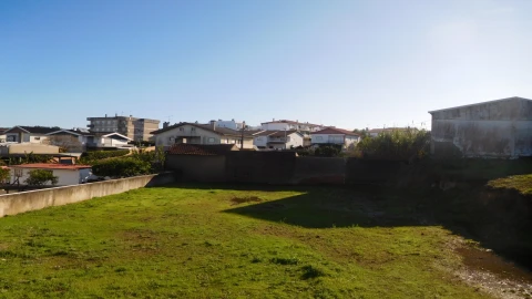 Terreno para Venda em Marrazes e Barosa