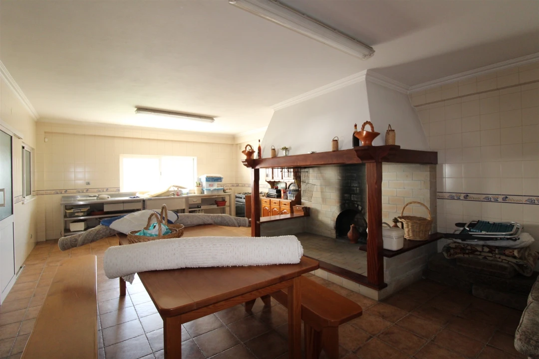 Moradia T4 para Venda em Regueira de Pontes Foto 34