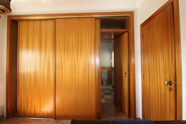 Moradia T4 para Venda em Regueira de Pontes Foto 37