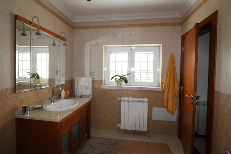 Moradia T4 para Venda em Regueira de Pontes Foto 18