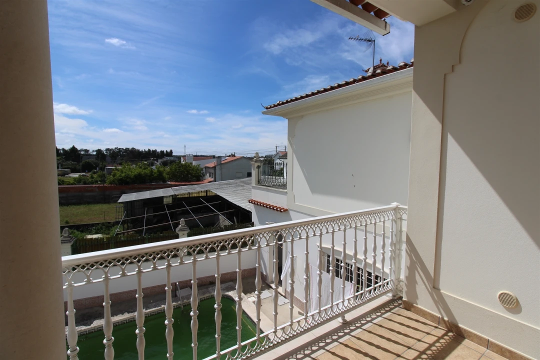 Moradia T4 para Venda em Regueira de Pontes Foto 44