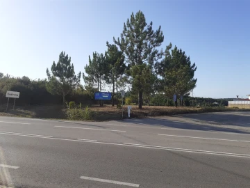 Terreno para Venda em Parceiros e Azoia