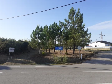 Terreno para Venda em Parceiros e Azoia