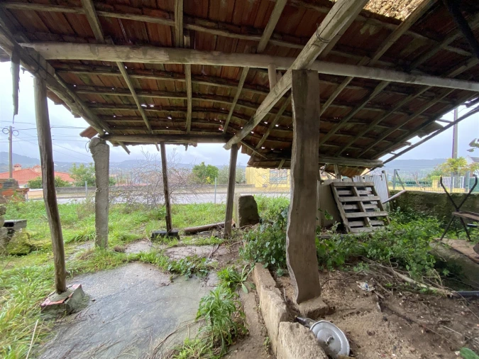 Moradia T0 para Venda em Santiago e São Simão de Litém e Albergaria dos Doze Foto 16