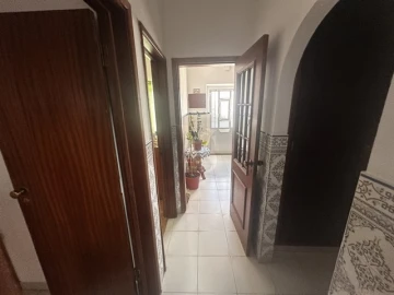 Moradia T4 para Venda em Olhão