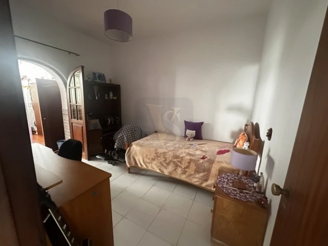 Moradia T4 para Venda em Olhão Foto 15