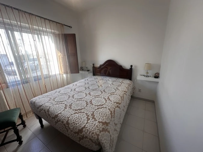 Moradia T4 para Venda em Olhão Foto 8