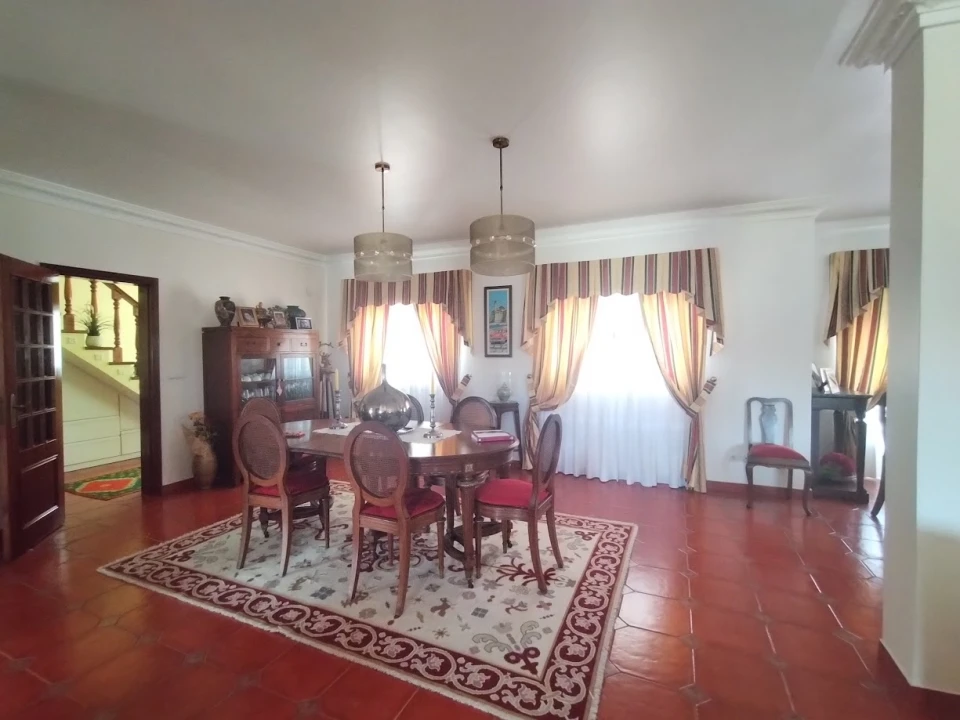 Moradia T4 para Venda em Matas e Cercal Foto 10