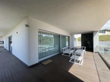 Moradia T4 para Venda em Nazare