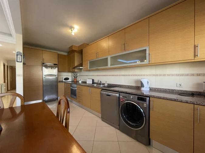 Apartamento T3 para Venda em Nazare Foto 7
