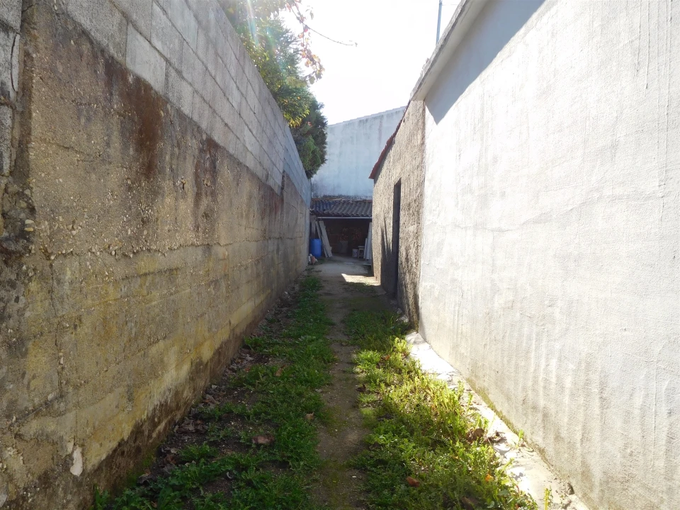 Moradia T2 para Venda em Marrazes e Barosa Foto 5