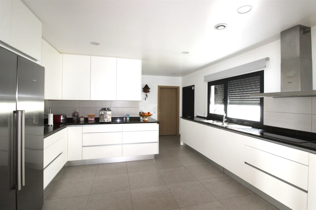 Moradia T2 para Venda em Vieira de Leiria Foto 6