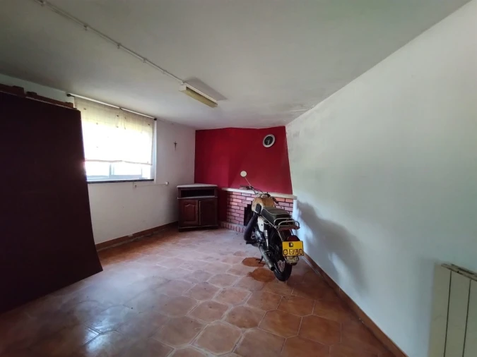 Armazém para Venda em Carnide Foto 6