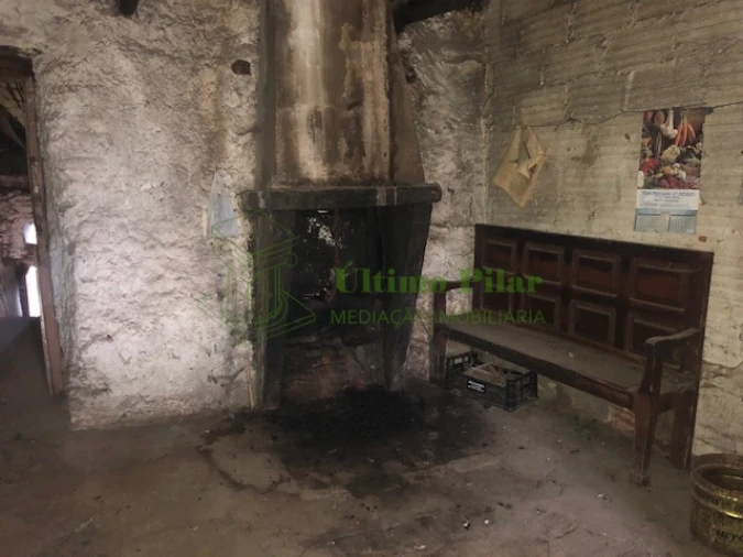 Moradia T2 para Venda em São Pedro de Serracenos Foto 1