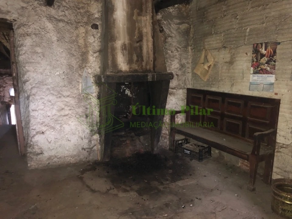 Moradia T2 para Venda em São Pedro de Serracenos Foto 1