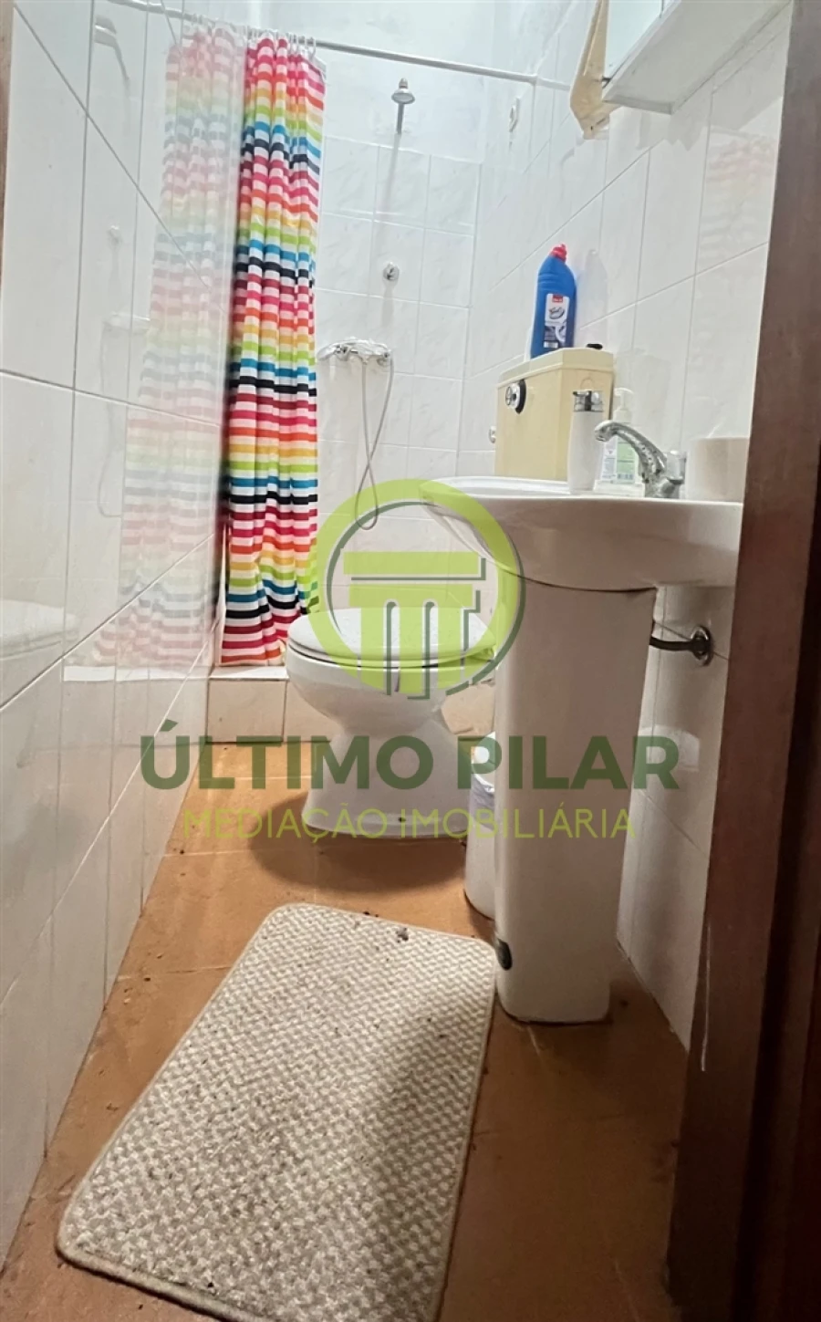 Moradia T3 para Venda em Pinelo Foto 13