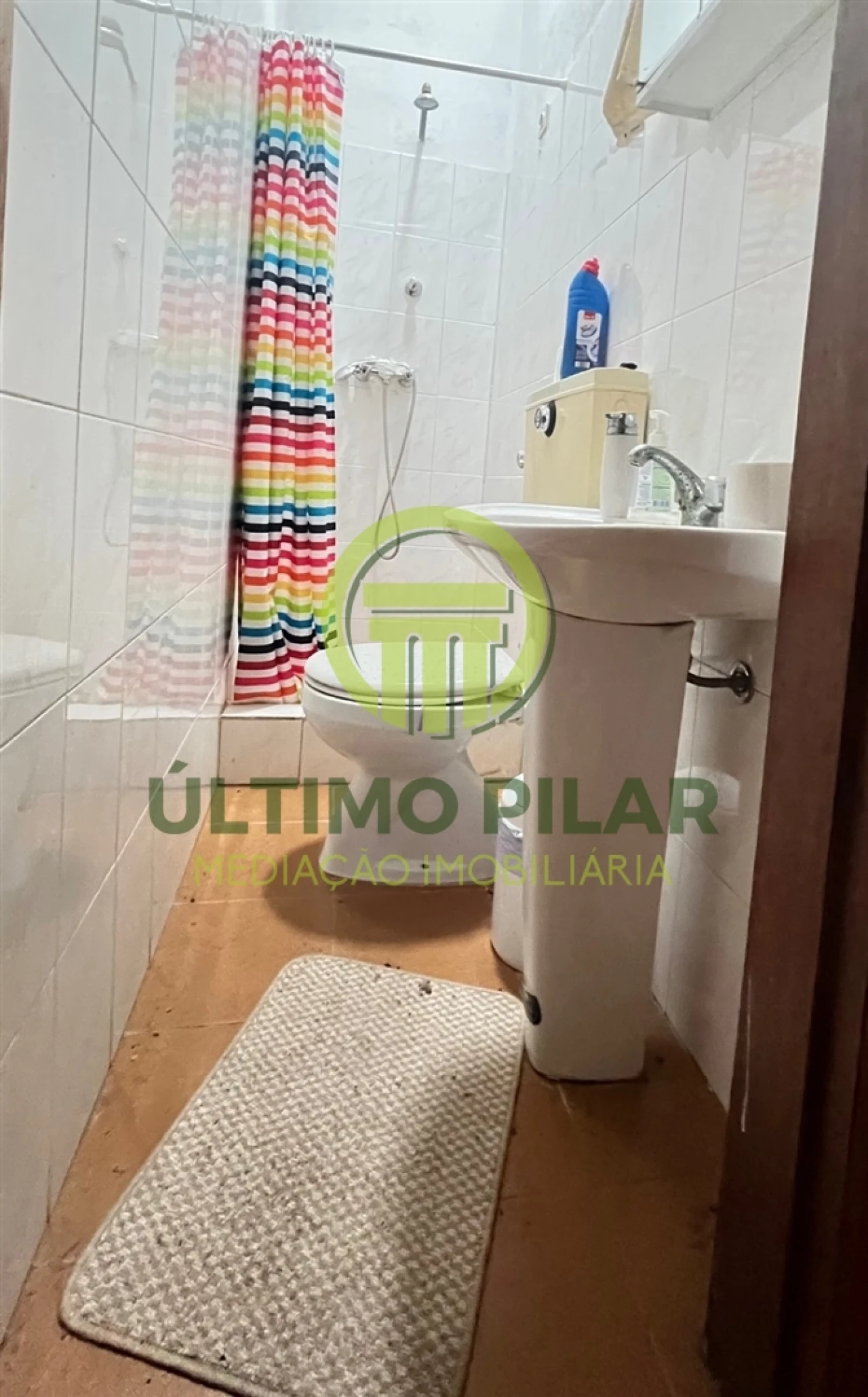 Moradia T3 para Venda em Pinelo Foto 13