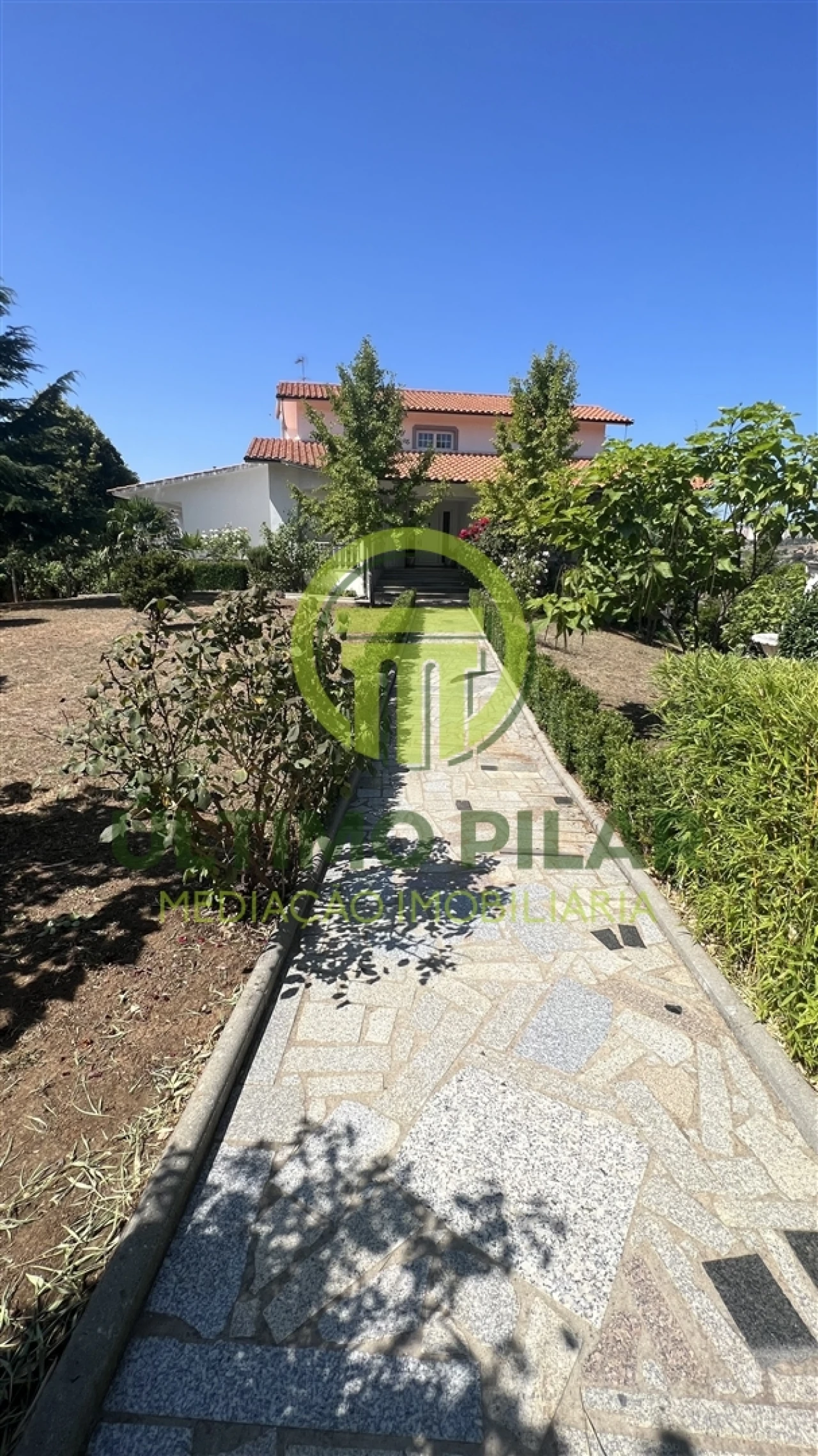 Moradia T5 para Venda em Sé, Santa Maria e Meixedo Foto 3