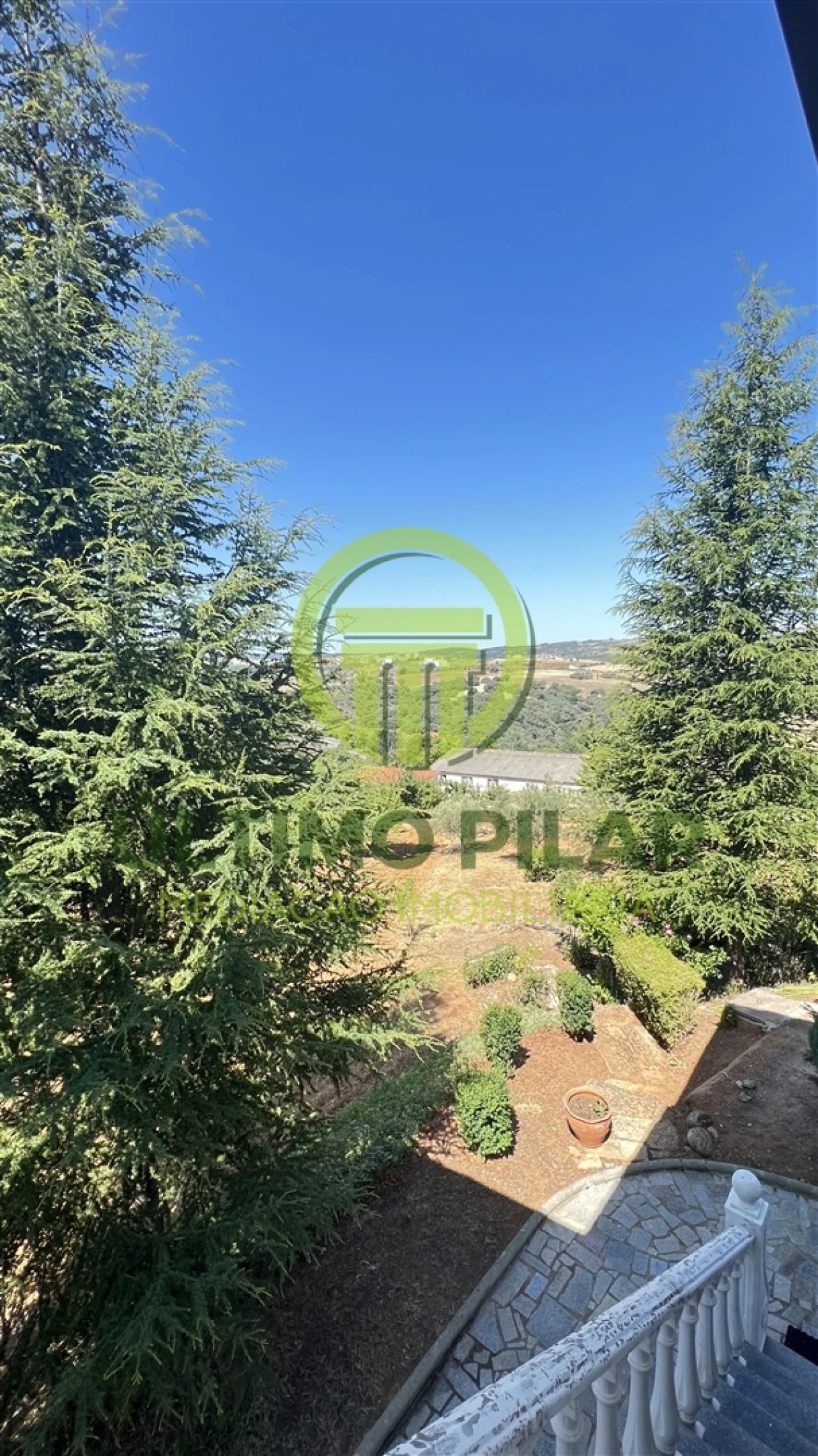 Moradia T5 para Venda em Sé, Santa Maria e Meixedo Foto 15