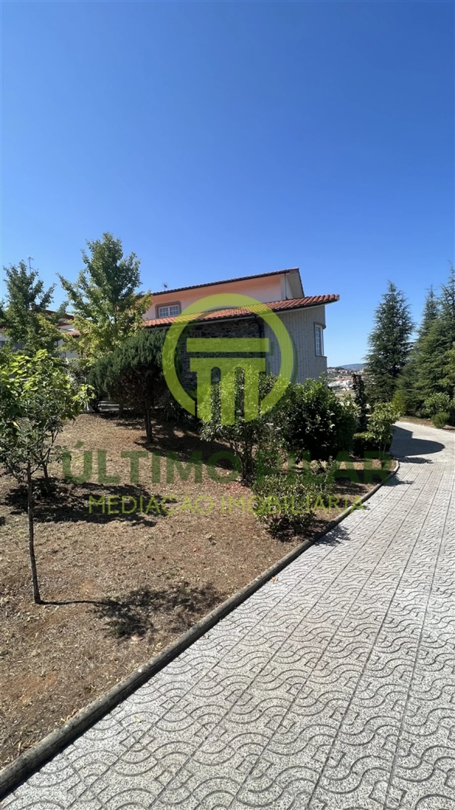 Moradia T5 para Venda em Sé, Santa Maria e Meixedo Foto 5