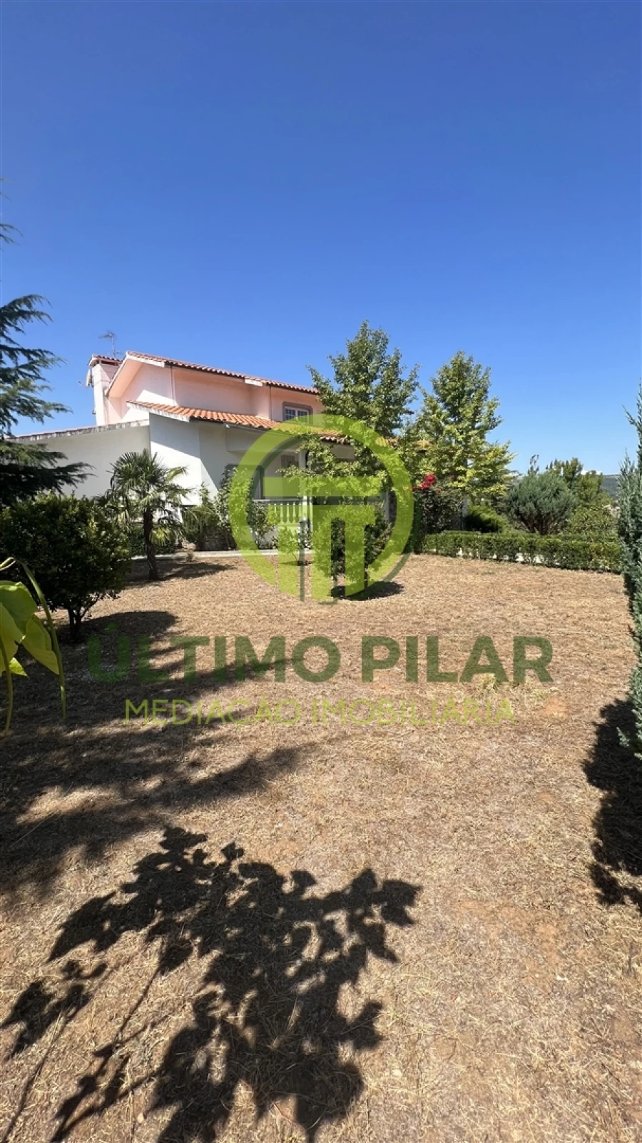 Moradia T5 para Venda em Sé, Santa Maria e Meixedo Foto 6