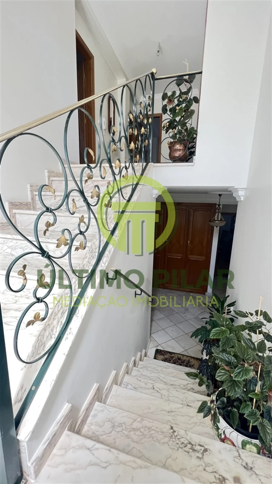 Moradia T5 para Venda em Sé, Santa Maria e Meixedo Foto 29