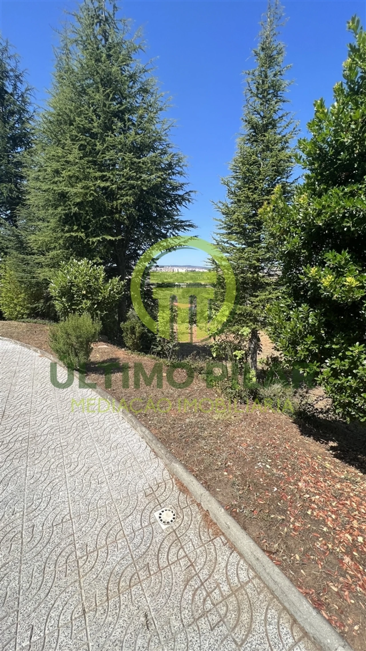 Moradia T5 para Venda em Sé, Santa Maria e Meixedo Foto 19