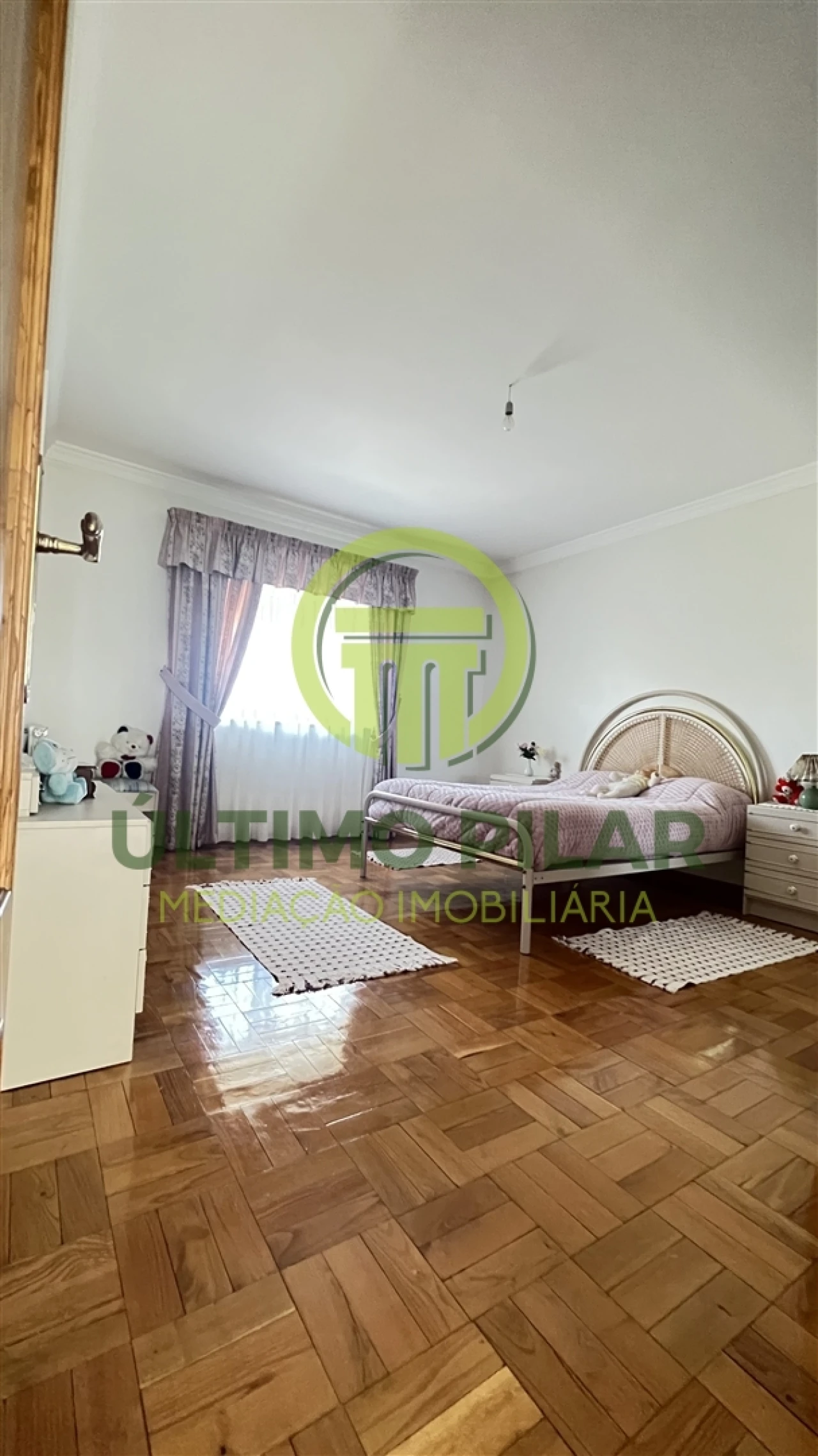 Moradia T5 para Venda em Sé, Santa Maria e Meixedo Foto 33