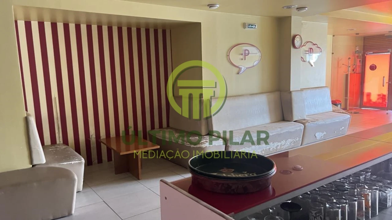 Negócio para Venda em Sé, Santa Maria e Meixedo Foto 3