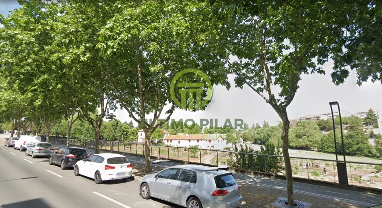 Negócio para Venda em Sé, Santa Maria e Meixedo Foto 13