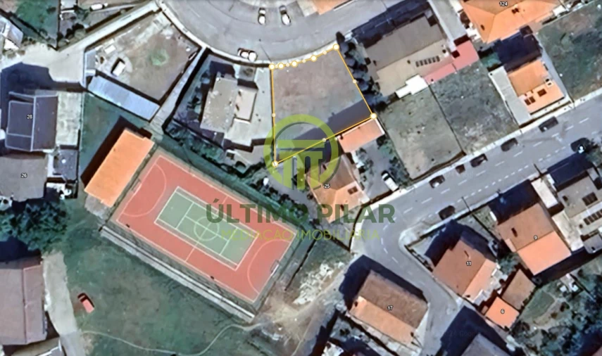 Terreno para Venda em Sé, Santa Maria e Meixedo Foto 2