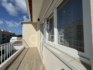 Moradia T6 para Venda em Caparica e Trafaria