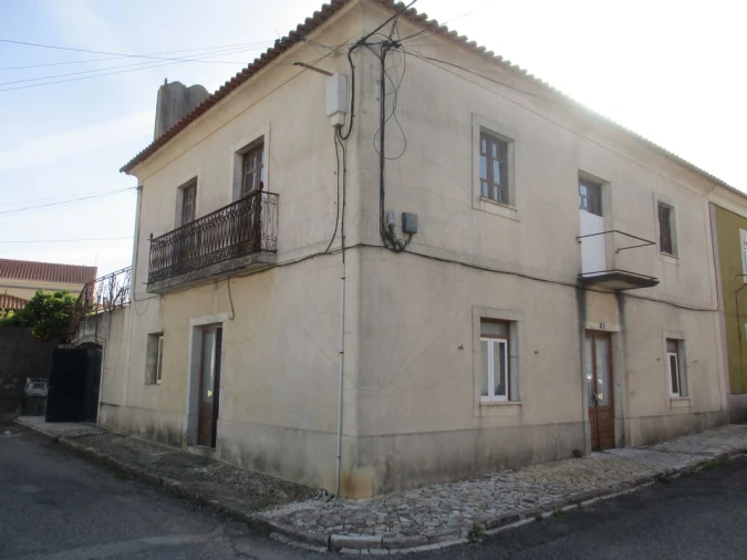 Moradia T4 para Venda em Serra D'El-Rei Foto 1