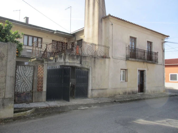 Moradia T4 para Venda em Serra D'El-Rei Foto 9