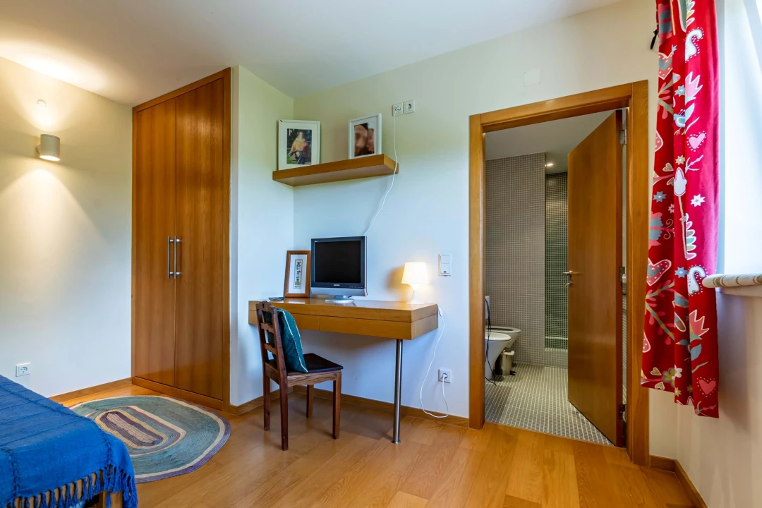 Moradia T7 para Venda em Abitureiras Foto 67