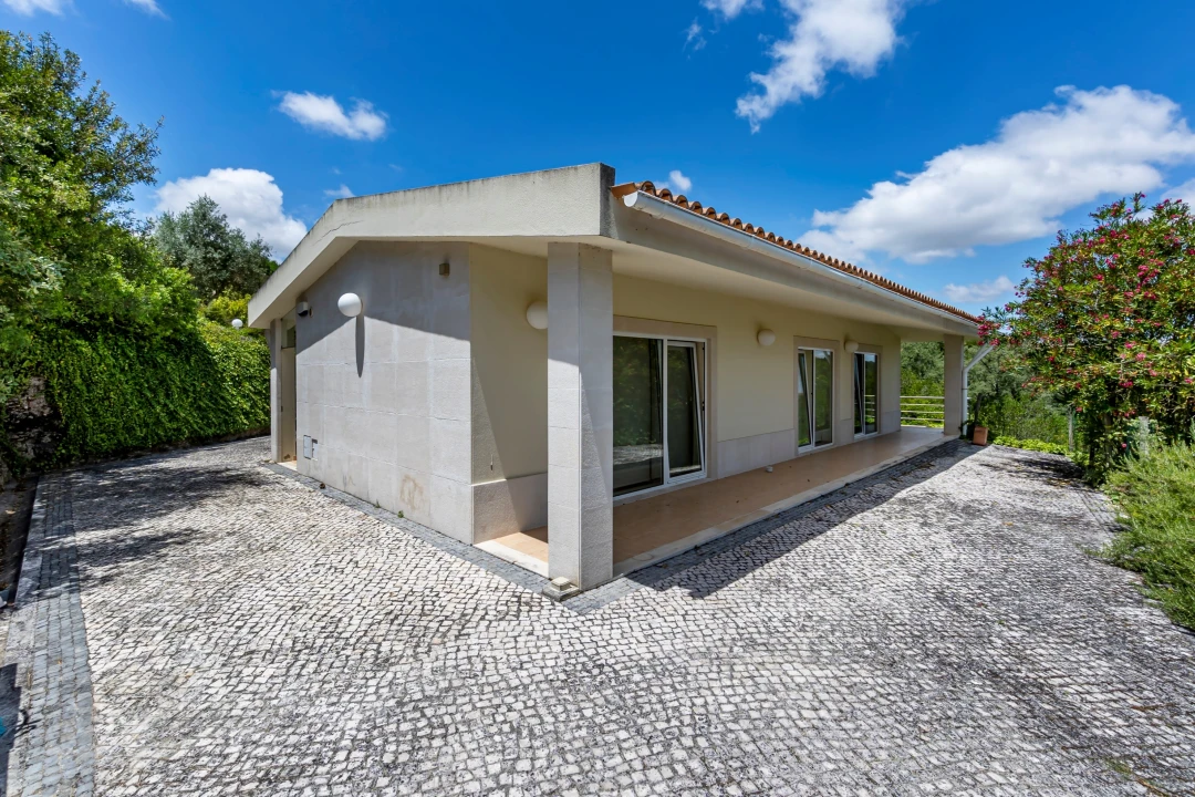 Moradia T7 para Venda em Abitureiras Foto 52