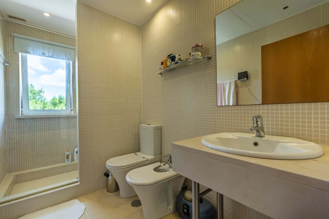 Moradia T7 para Venda em Abitureiras Foto 64