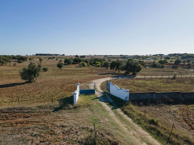 Quinta T2 para Venda em São Cristovão Foto 1