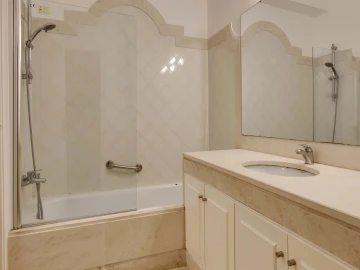 Apartamento T4 para Venda em Cascais e Estoril