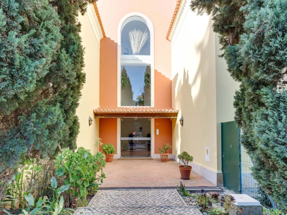 Apartamento T4 para Venda em Cascais e Estoril Foto 2