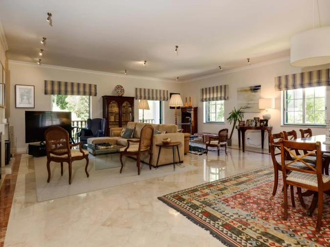 Apartamento T4 para Venda em Cascais e Estoril Foto 8