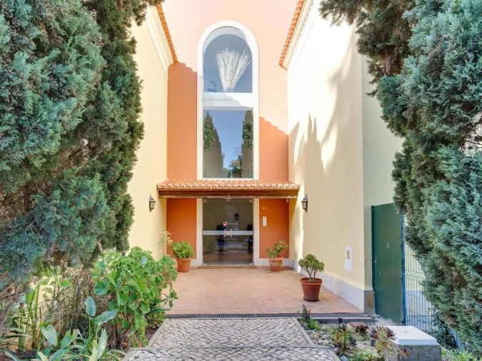 Apartamento T4 para Venda em Cascais e Estoril Foto 2
