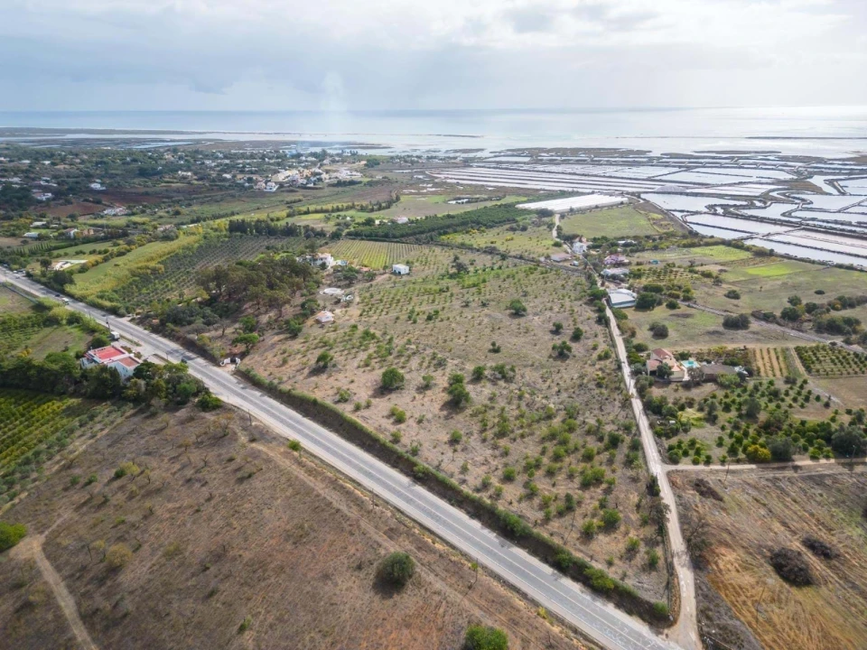 Quinta T4 para Venda em Olhão Foto 14