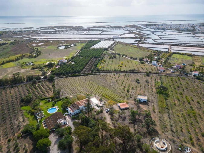Quinta T4 para Venda em Olhão Foto 8
